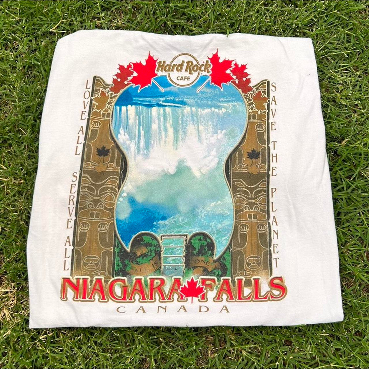 Vintage 90s Hard Rock Cafe Niagara Falls Tee photo 1