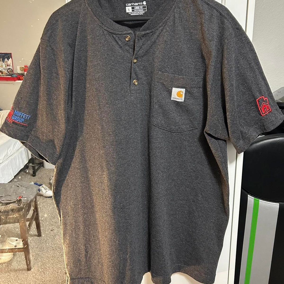Carhartt Button-Up Shirt photo 1