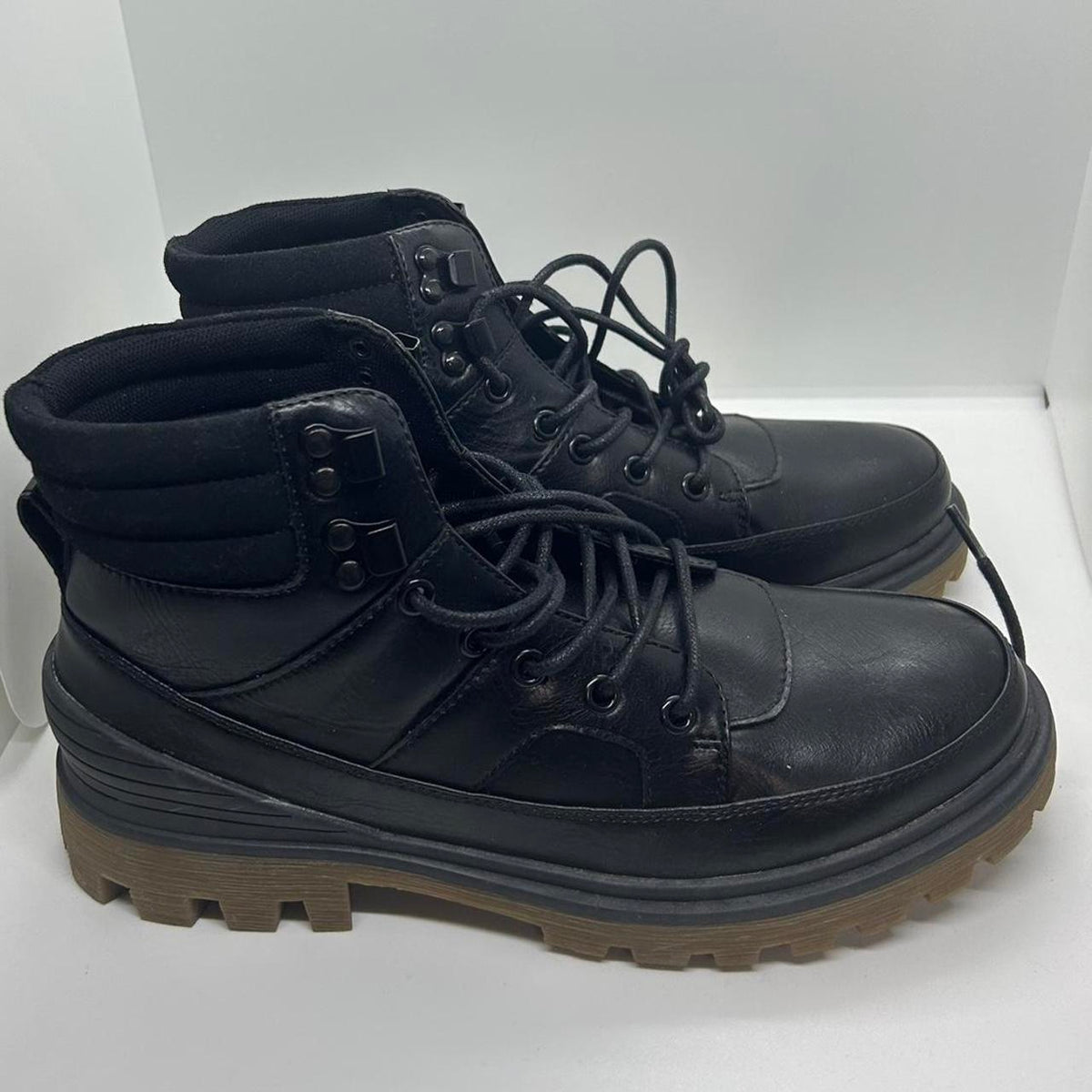 Deadstock Steve Madden Boots (sold)