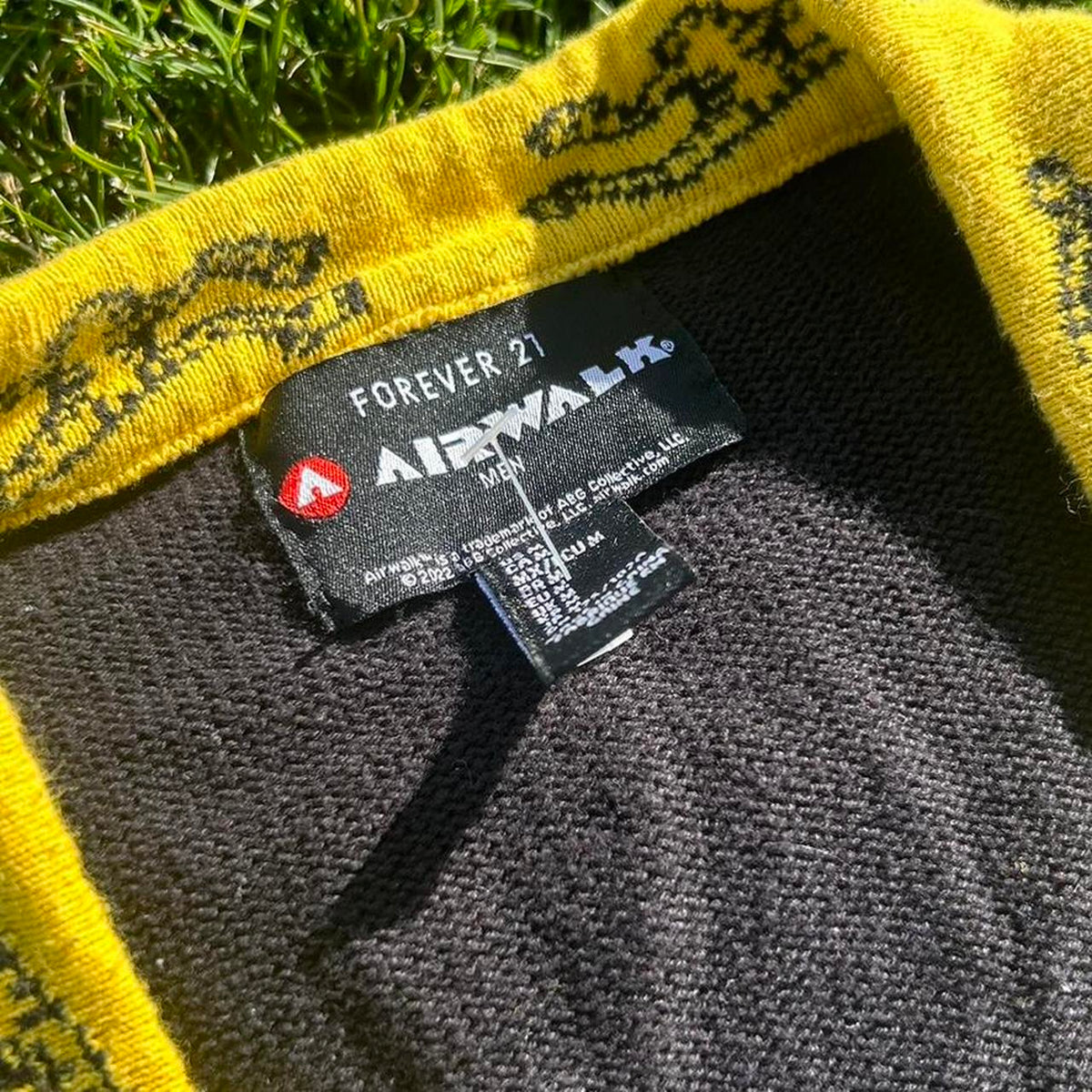 Airwalk Cardigan photo 3