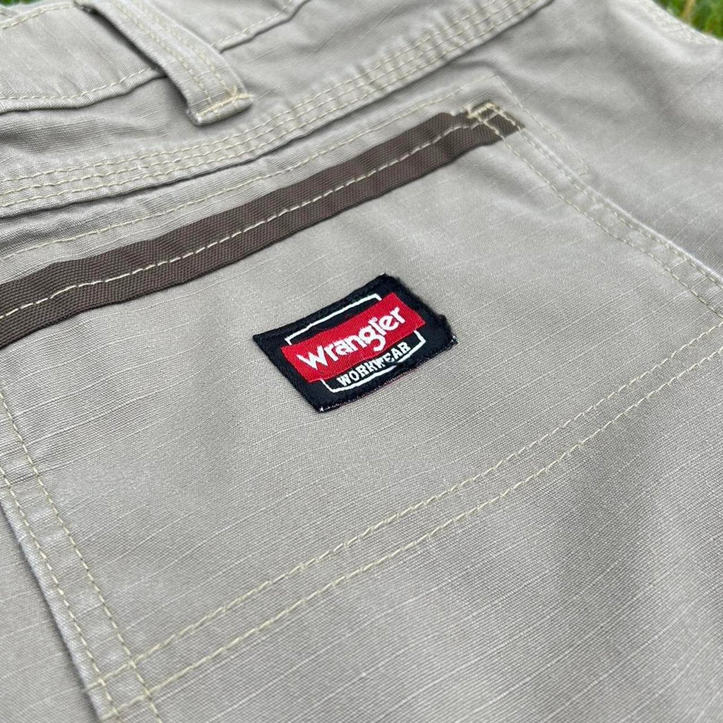 Wrangler Workwear Cargo Shorts photo 4