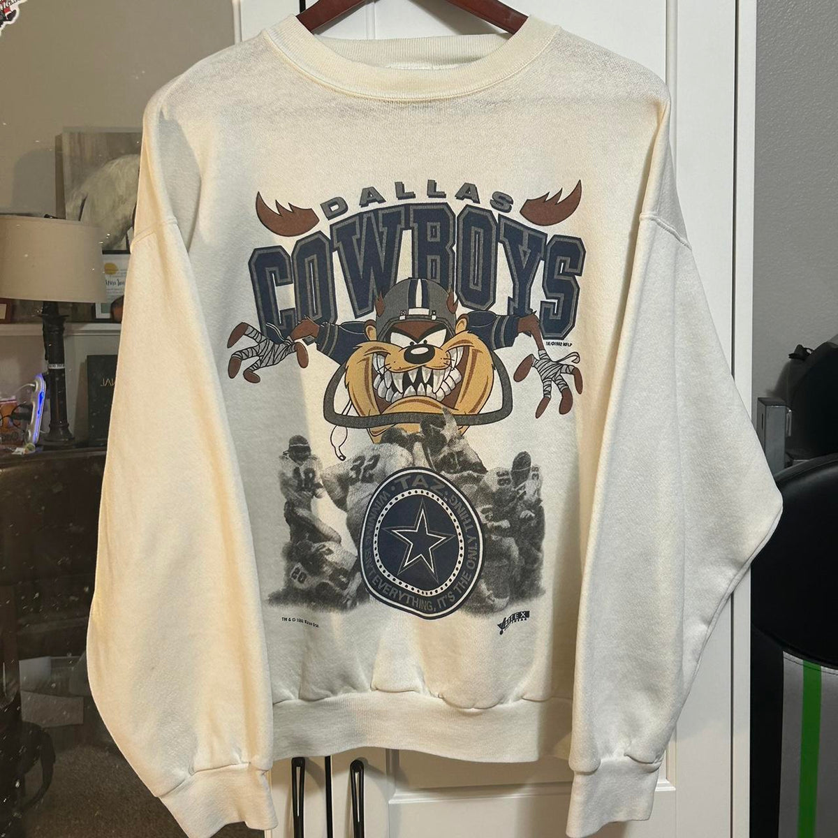 Vintage 1992 Looney Tunes Dallas Cowboys Crewneck (sold)